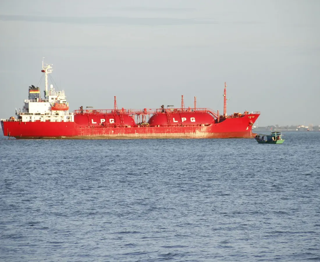 Red LPG tanker under way at sea
